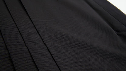 Hakama japonais Iaido Furyu Uchimizu noir polyester Taille 26 - Tozando