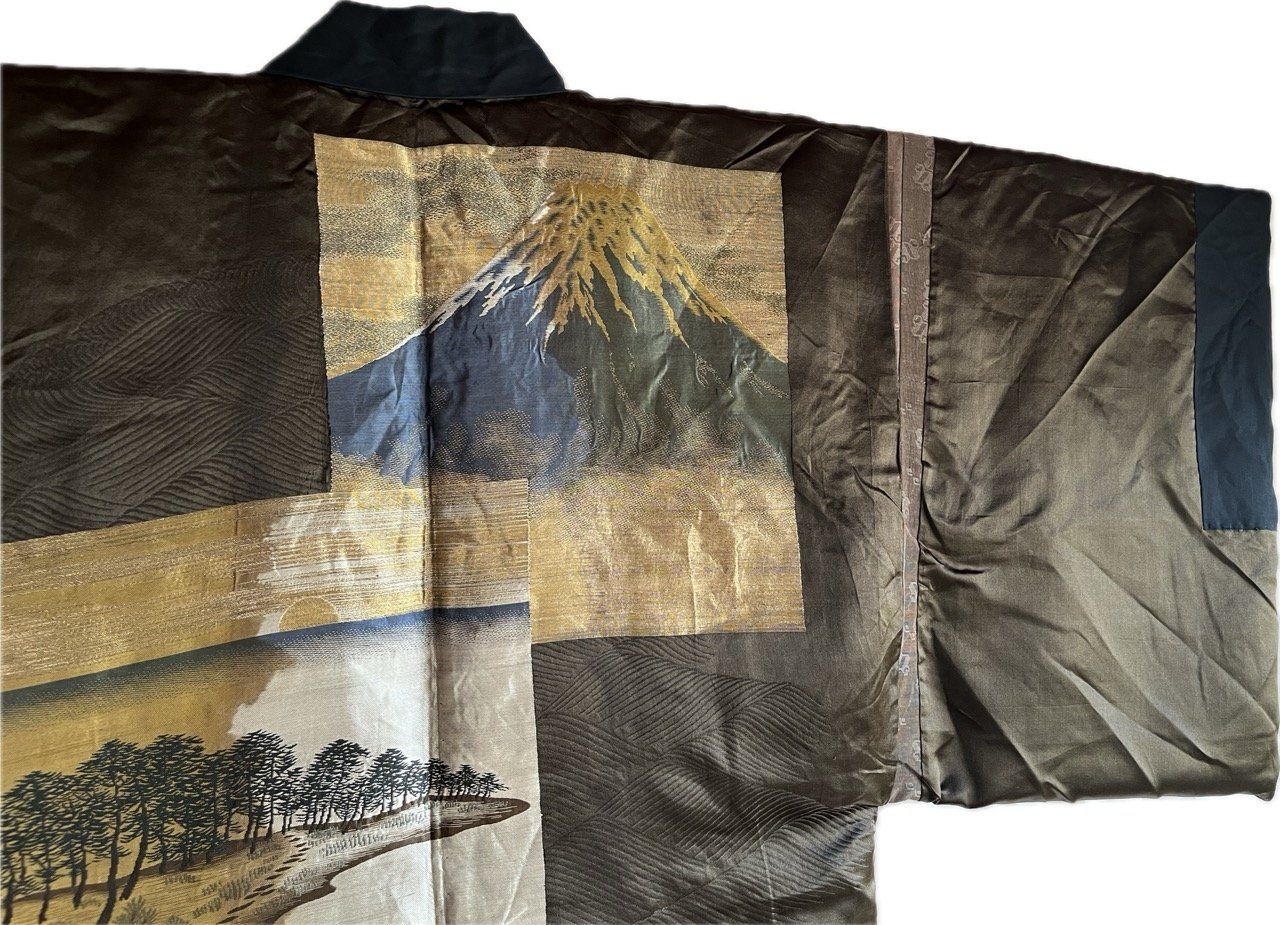 Haori Japonais Homme soie noire Kiri Montsuki Vue du mont Fuji