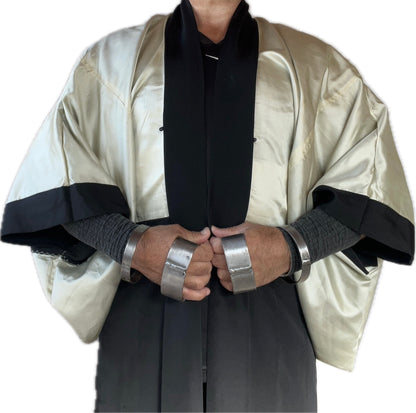 Haori Japonais Homme Soie Noire Futatsu Hiki MonTsuki  Art Japon-Paris