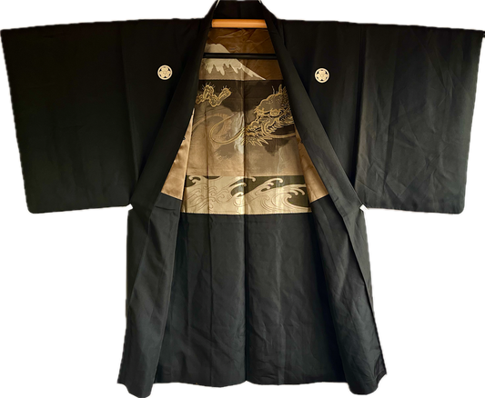 Haori japonais homme soie noire  Katabami Montsuki Fuji San & Dragon RYU