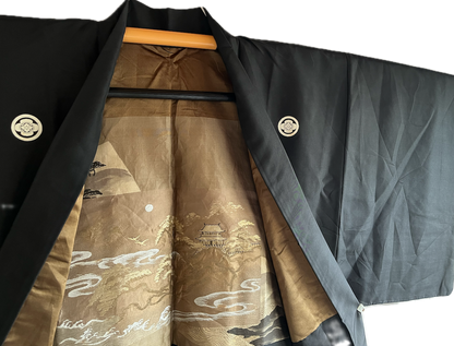 Haori japonais homme soie noire Mokkou Montsuki Château Céleste « Takeda-jō »
