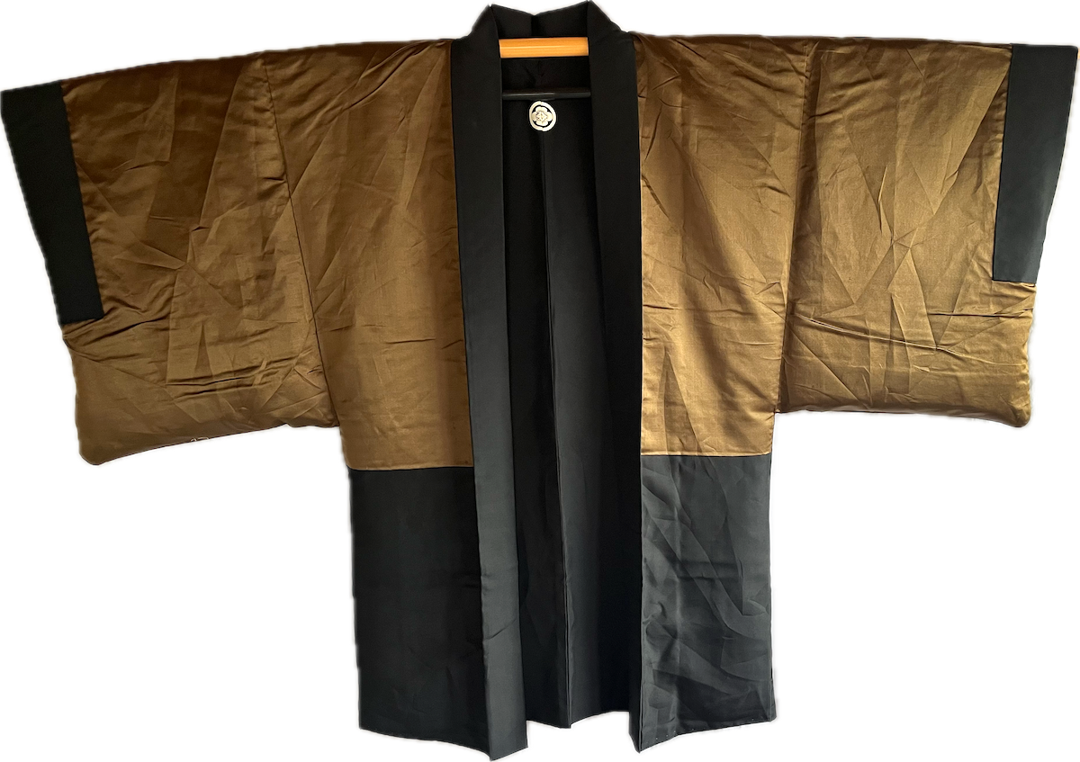 Haori japonais homme soie noire Mokkou Montsuki Château Céleste « Takeda-jō »