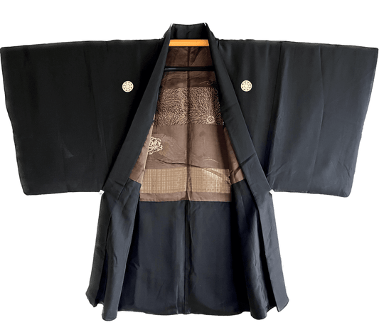 Haori japonais homme soie noire Kuyo Montsuki Botan