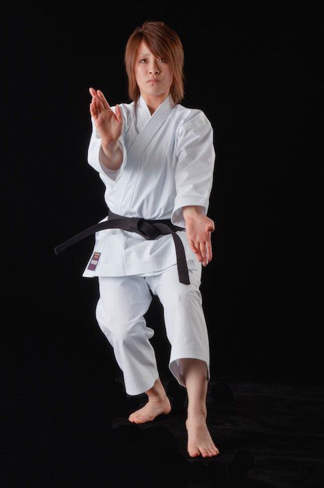Karaté Gi Tokaido TAW « Shikon » – Coupe Compétition Taille 7 (190cm)