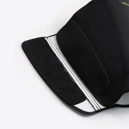 Kyahan Cho Magic Tape